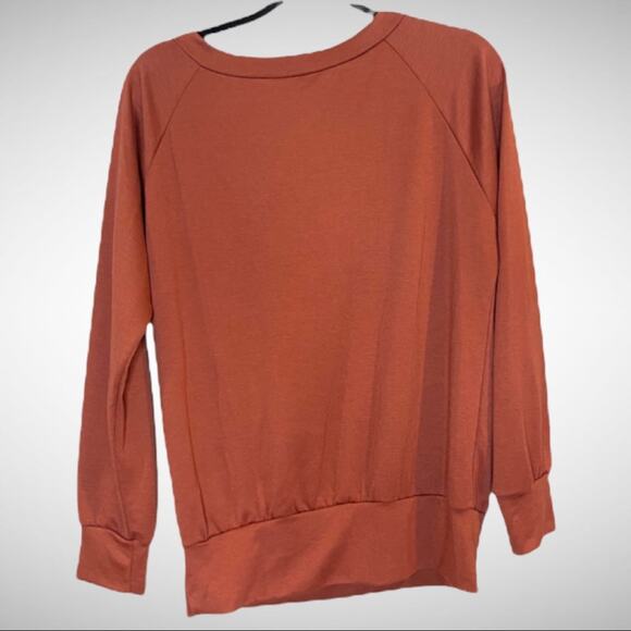 Windsor oversized peekaboo lace sweatshirt sz M - Picture 2 of 6